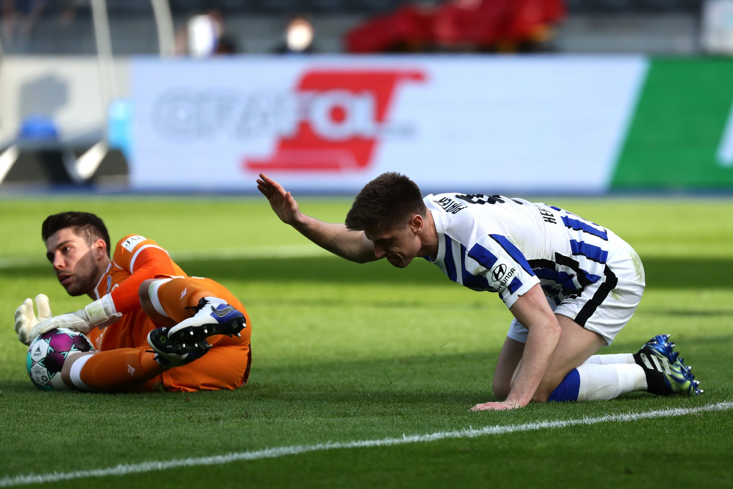 teilnehmer: hertha bsc gegen arminia bielefeld statistiken